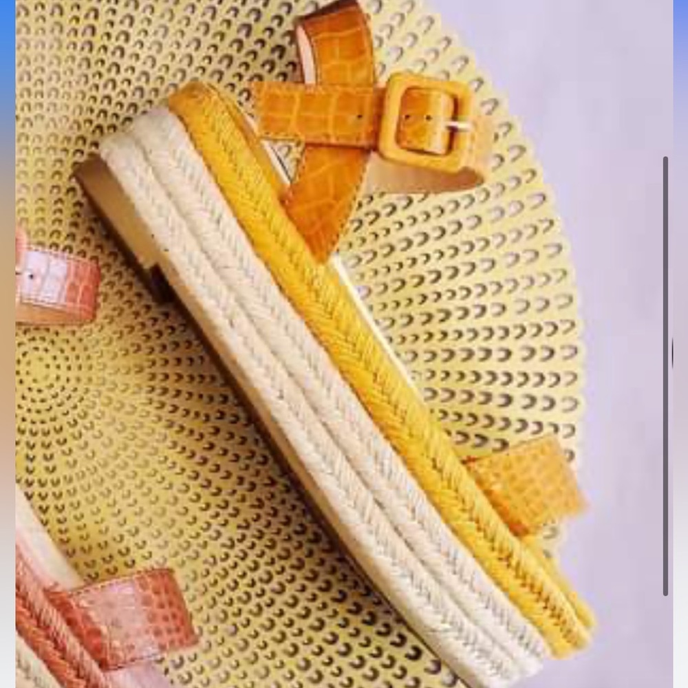 Mtng platform sandals croc embossed leather raffia sole 39 US 8 Drile Mustard